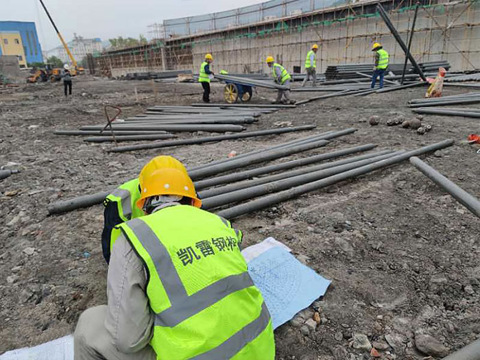 乐山螺栓球网架结构